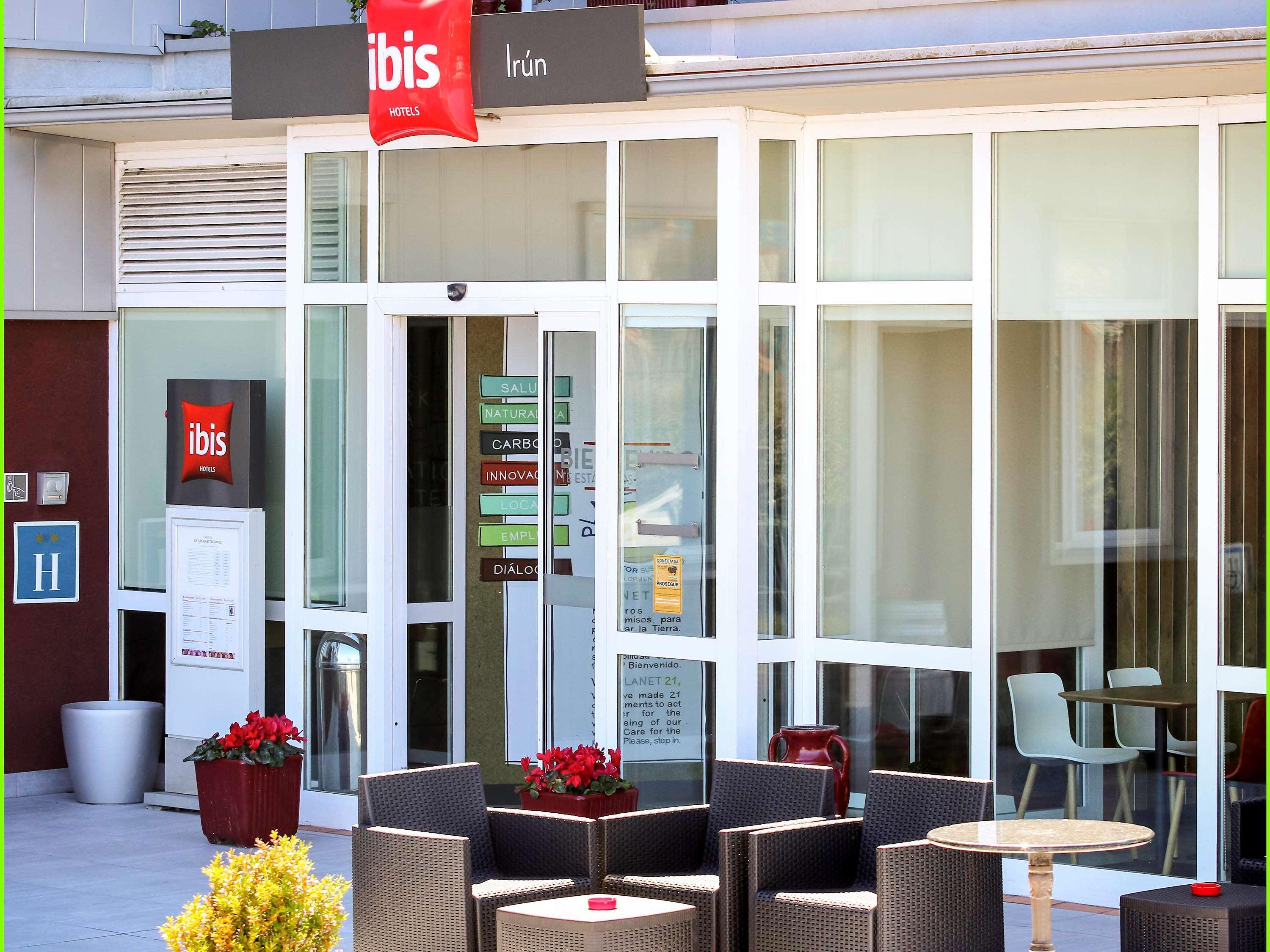 Ibis Irun Hotel Bagian luar foto