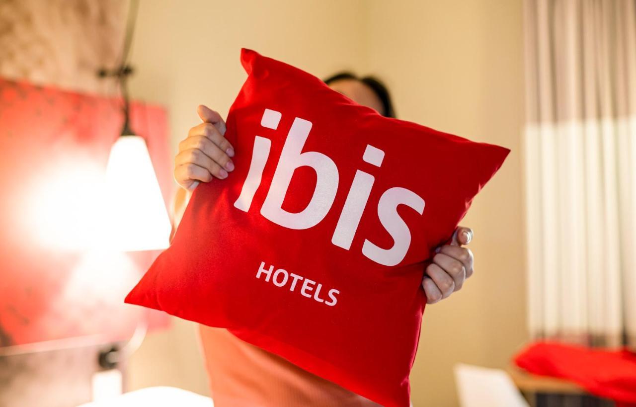 Ibis Irun Hotel Bagian luar foto